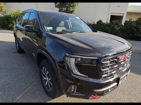 Used 2025 GMC Acadia AT4 AWD/4WD image 7