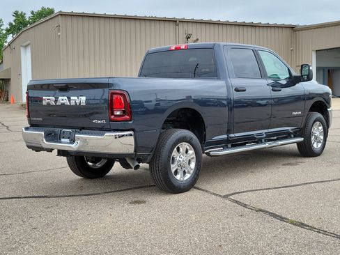 Used 2026 RAM 2500 Big Horn AWD/4WD image 4