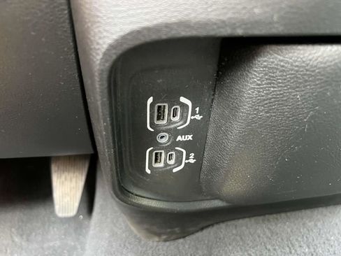 Certified 2022 RAM 2500 Big Horn image 27