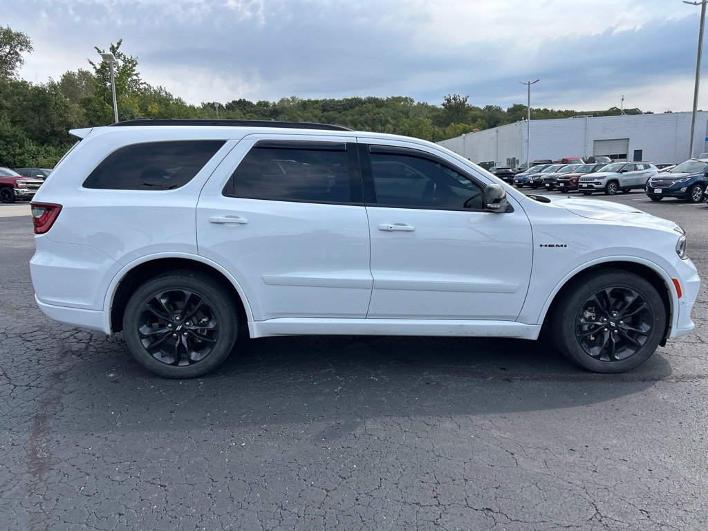 Used 2025 Dodge Durango R/T AWD/4WD image 4