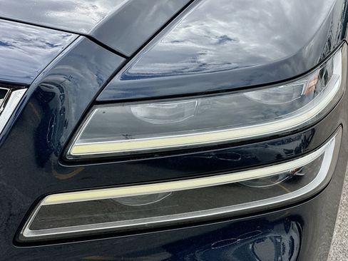 Used 2024 Genesis GV80 3.5T image 37