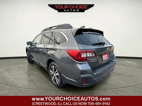 Used 2018 Subaru Outback 2.5i Limited AWD/4WD image 3