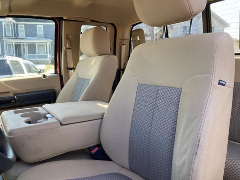 Used 2014 Ford F250 XLT w/ XLT Premium Package image 7