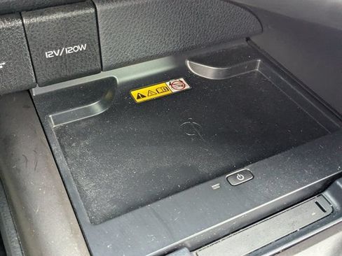 Used 2023 Toyota Camry XSE FWD image 27