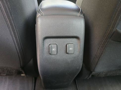 Used 2023 Nissan Kicks SV FWD image 24