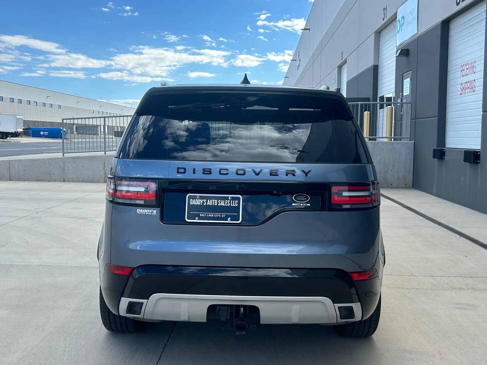 Used 2019 Land Rover Discovery HSE AWD/4WD image 4