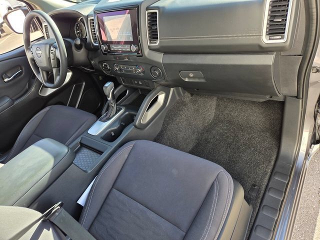 Used 2022 Nissan Frontier SV AWD/4WD image 16