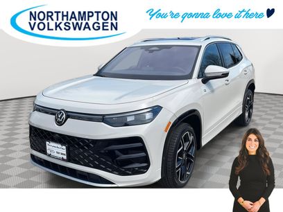 New 2026 Volkswagen Tiguan SEL R-Line