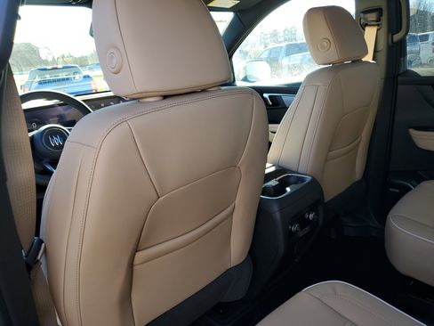 New 2026 Buick Enclave Preferred w/ Power Package image 27