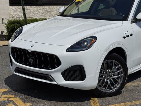 Used 2023 Maserati Grecale GT AWD/4WD image 4