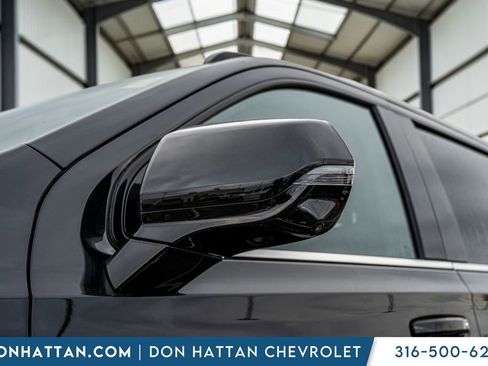 New 2026 Chevrolet Suburban LT w/ Comfort Package image 27