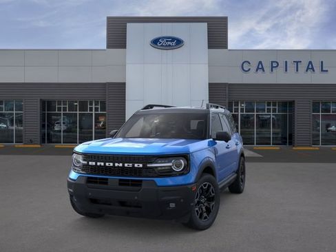 New 2025 Ford Bronco Sport Outer Banks w/ Outer Banks Tech Package+ AWD/4WD image 2