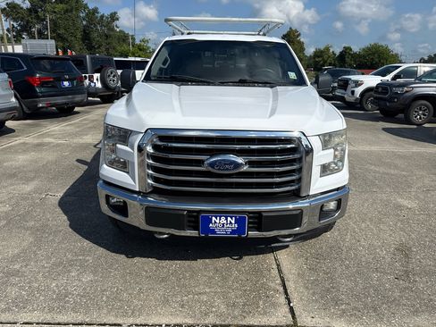 Used 2015 Ford F150 XLT w/ Equipment Group 302A Luxury image 12