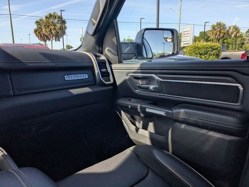 Certified 2025 RAM 1500 Laramie AWD/4WD image 16