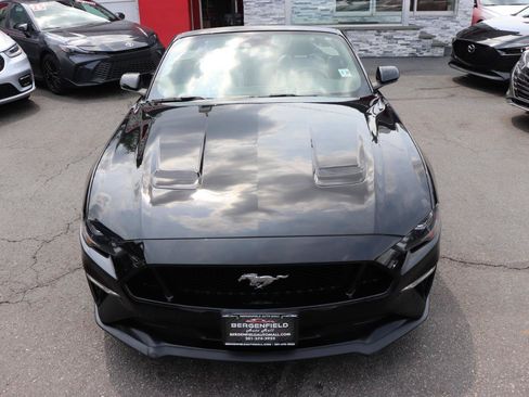 Used 2022 Ford Mustang GT Premium RWD image 9