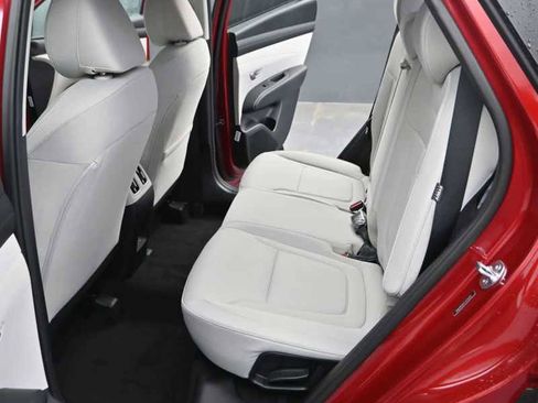 New 2026 Hyundai Tucson SEL image 14