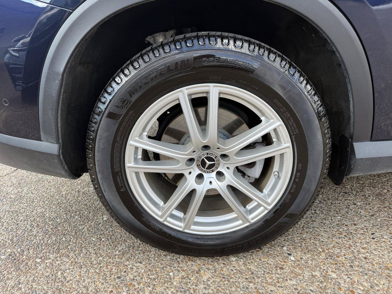 Used 2023 Mercedes-Benz GLC 300 4MATIC image 6