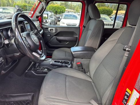 Used 2021 Jeep Wrangler Unlimited Sport AWD/4WD image 4
