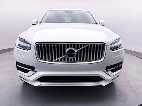 Used 2024 Volvo XC90 B6 Plus w/ Protection Package Premier image 12