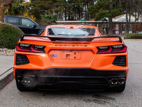 Used 2021 Chevrolet Corvette Stingray Preferred Cpe w/ Z51 Performance Package image 4