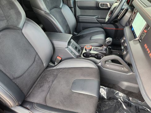 Used 2026 Ford Bronco Raptor AWD/4WD image 13