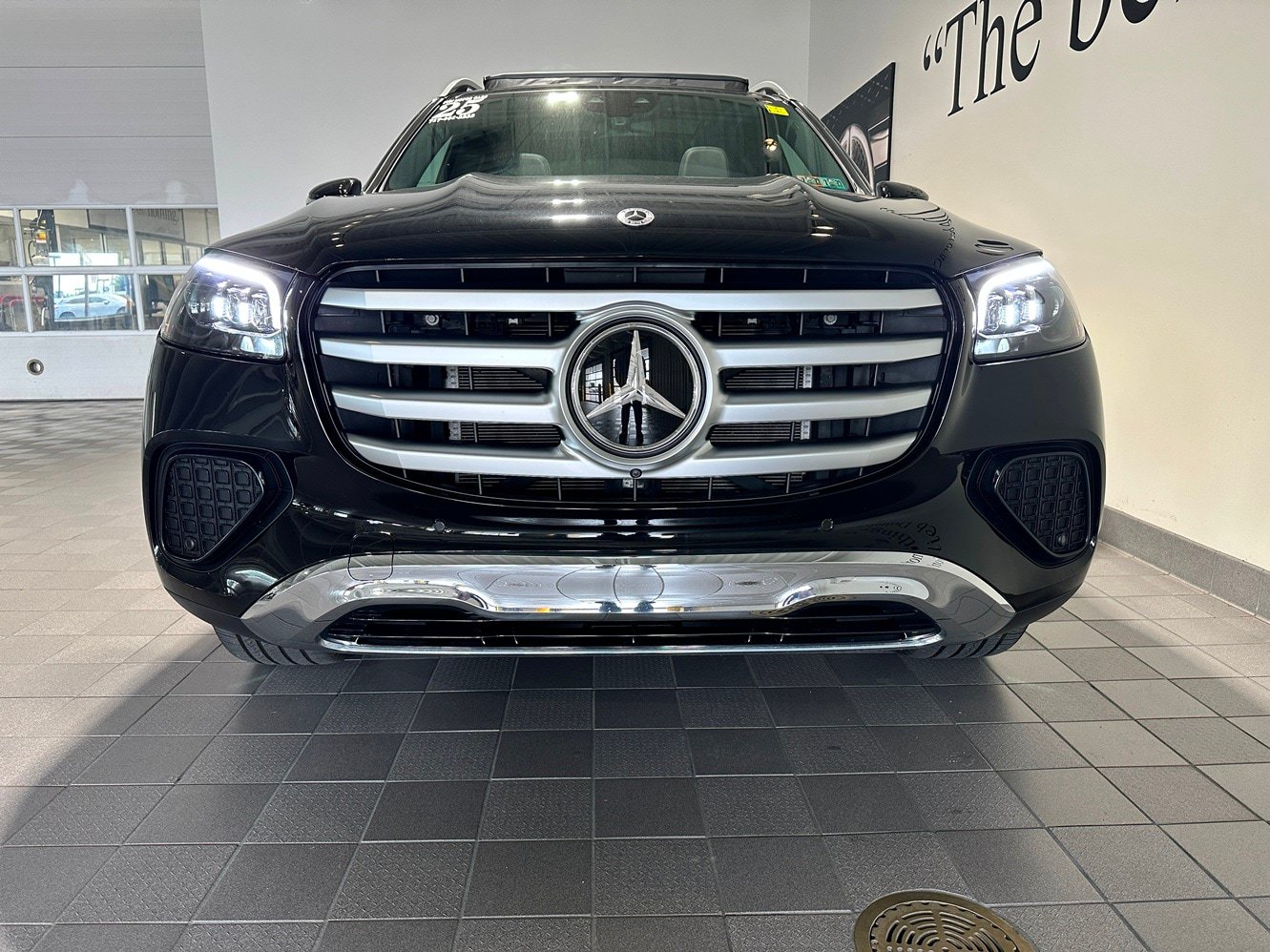 Certified 2025 Mercedes-Benz GLS 450 4MATIC image 2