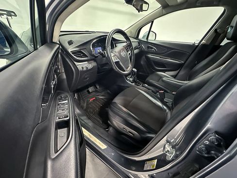 Used 2019 Buick Encore Preferred FWD image 4