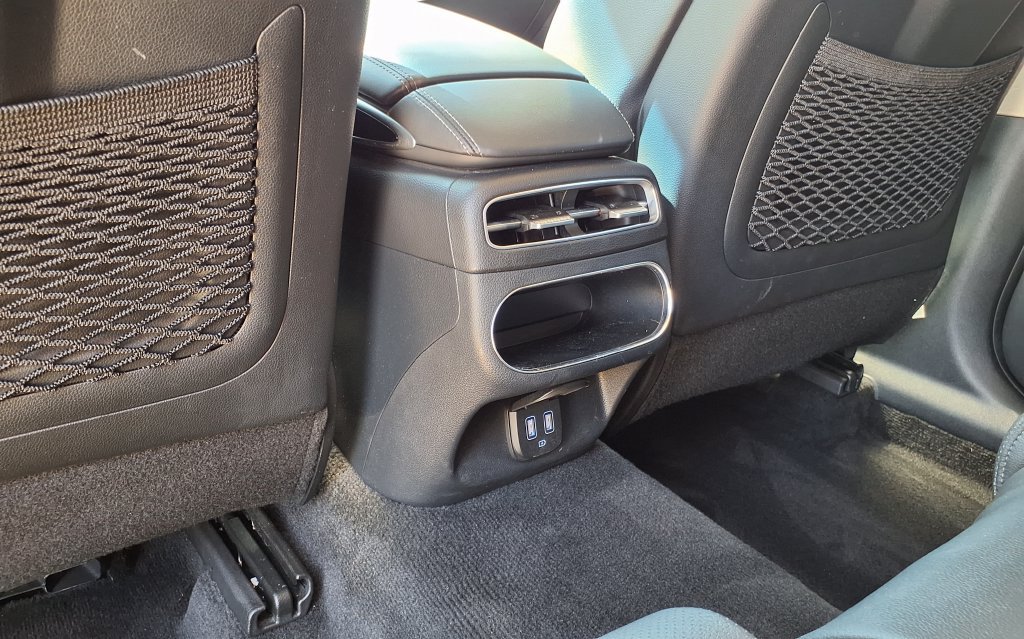 Used 2025 Genesis GV70 2.5T AWD/4WD image 19