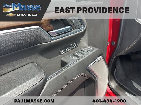 Used 2024 Chevrolet Silverado 1500 High Country w/ Technology Package AWD/4WD image 11