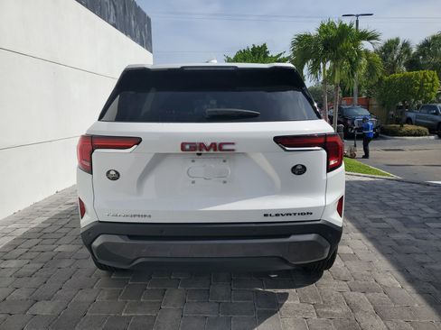 Used 2025 GMC Terrain Elevation FWD image 5