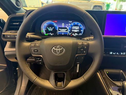 New 2026 Toyota Crown Nightshade image 15