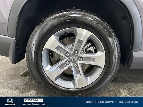 Certified 2025 Honda Pilot EX-L image 10
