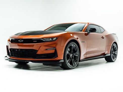 Used 2024 Chevrolet Camaro SS RWD image 8