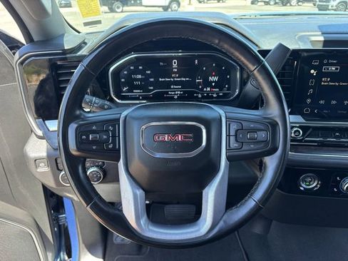 Used 2024 GMC Sierra 1500 SLT AWD/4WD image 28