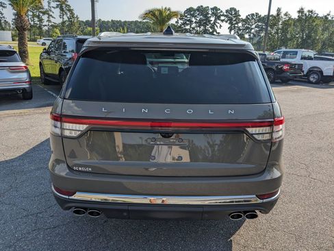 New 2025 Lincoln Aviator 2WD w/ Equipment Group 101A image 6