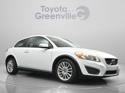 Used 2011 Volvo C30 T5 w/ Climate Pkg image 20