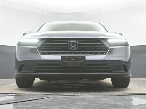 Used 2023 Honda Accord EX image 40