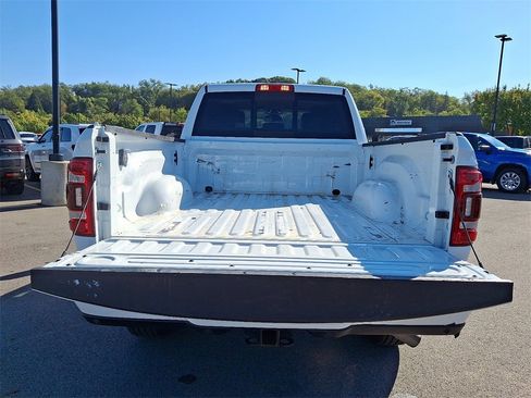 Used 2024 RAM 2500 Laramie image 27
