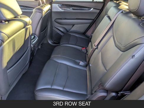 Used 2024 Cadillac XT6 Premium Luxury image 15