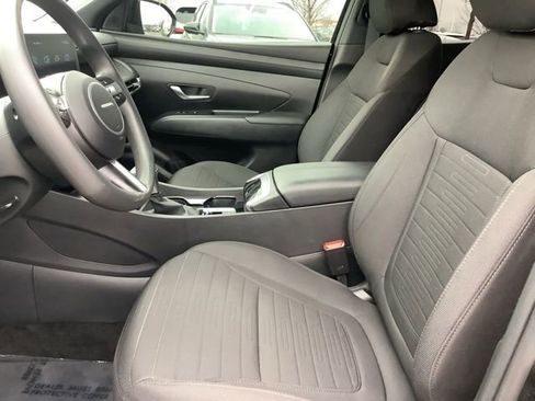 Certified 2025 Hyundai Santa Cruz SE AWD/4WD image 16