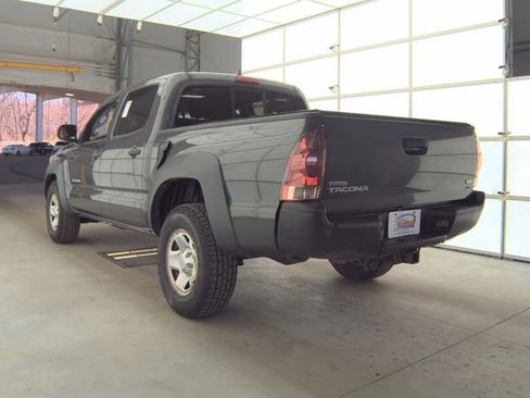 Used 2012 Toyota Tacoma 4x4 Double Cab w/ Convenience Pkg image 4