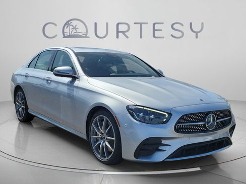 Certified 2022 Mercedes-Benz E 350 Sedan image 4