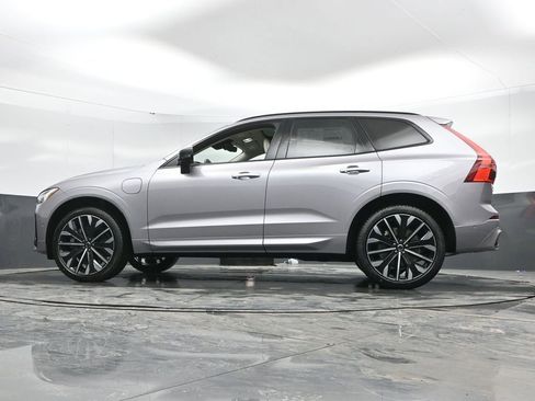 New 2026 Volvo XC60 T8 Ultra w/ Protection Package Premier image 43