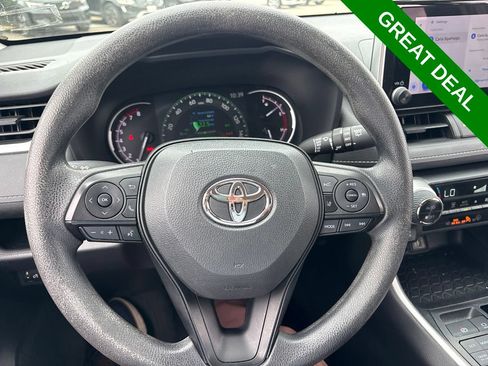 Used 2024 Toyota RAV4 XLE AWD/4WD image 23