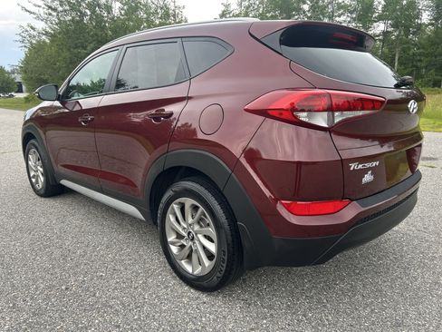 Used 2017 Hyundai Tucson SE Plus AWD/4WD image 7
