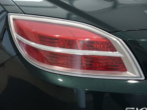 Used 2007 Saturn Sky Red Line RWD image 9