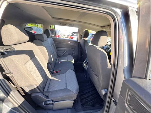 Used 2018 Volkswagen Atlas Launch Edition image 28