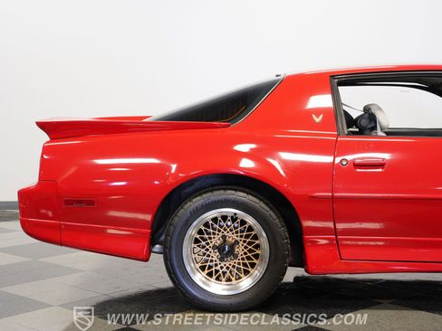 Used 1988 Pontiac Firebird Trans Am RWD image 30