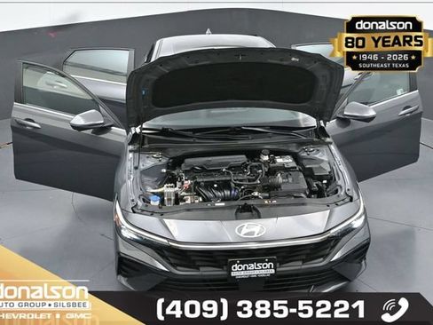 Used 2024 Hyundai Elantra Limited FWD image 23
