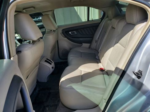 Used 2010 Ford Taurus SEL image 27